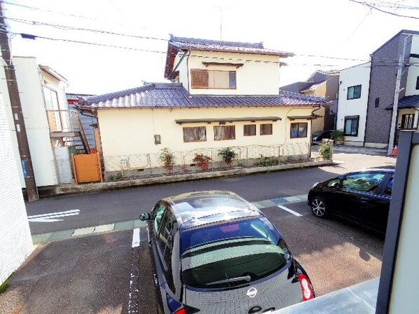 静岡駅 バス17分  昭府二丁目下車：停歩3分 1階の物件内観写真